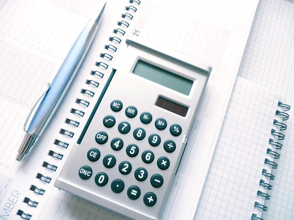 How to Calculate AI Workflow ROI Without Inventing Savings